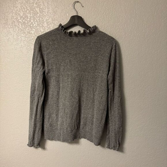 Club Monaco Grey Cashmere Sweater with Ruffle Details Size Large - Picture 2 of 3